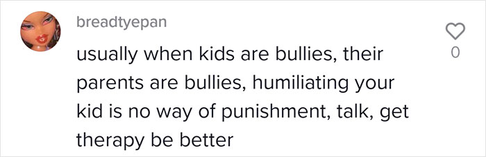 Parents Spark Debate After Making Their Son Stand Outdoors With A Sign ‘I Am A Bully’ As A Punishment Parents Spark Debate After Making Their Son Stand Outdoors With A Sign ‘I Am A Bully’ As A Punishment