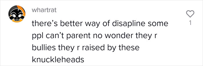 Parents Spark Debate After Making Their Son Stand Outdoors With A Sign ‘I Am A Bully’ As A Punishment Parents Spark Debate After Making Their Son Stand Outdoors With A Sign ‘I Am A Bully’ As A Punishment