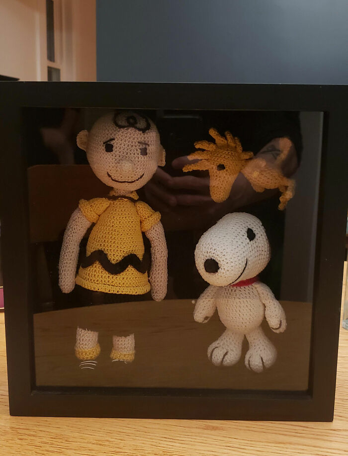 Mi madre pasó un año tejiendo estos muñecos de Charlie Brown para mí en Navidad