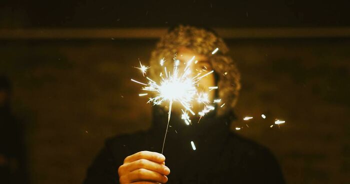 Hey Pandas, Post A Picture Of Something You Associate With New Year’s Eve (Closed)