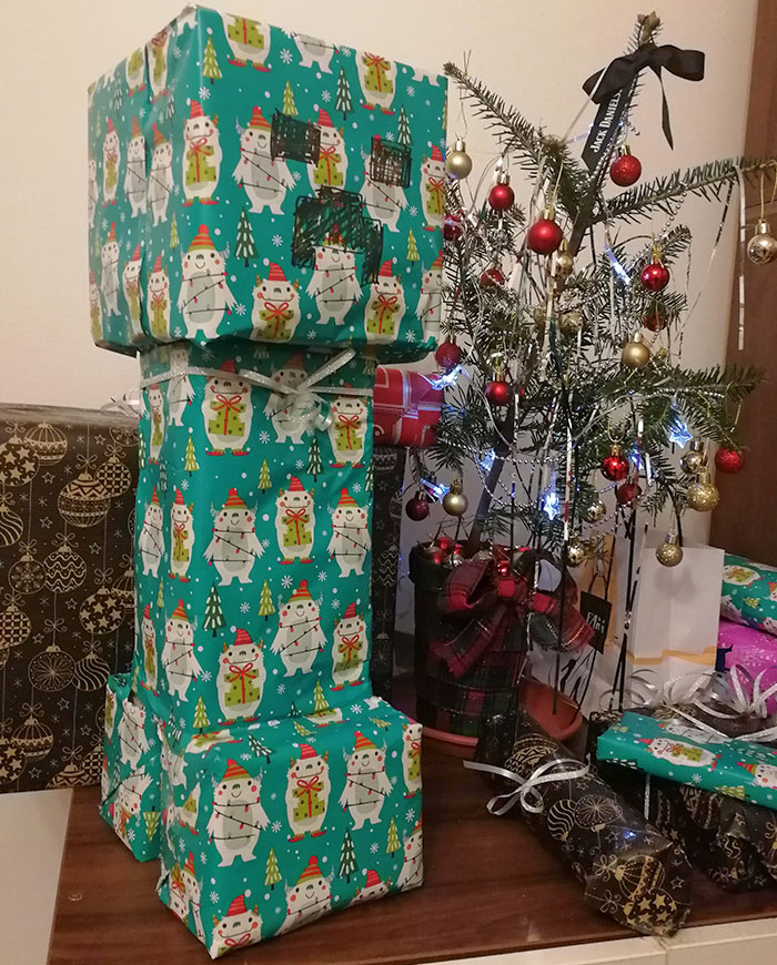 The Way I Wrapped My Boyfriend's Christmas Present