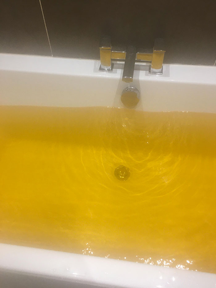 Just Used A Bath Bomb I Got For Christmas And Now The Bath Looks Like Piss