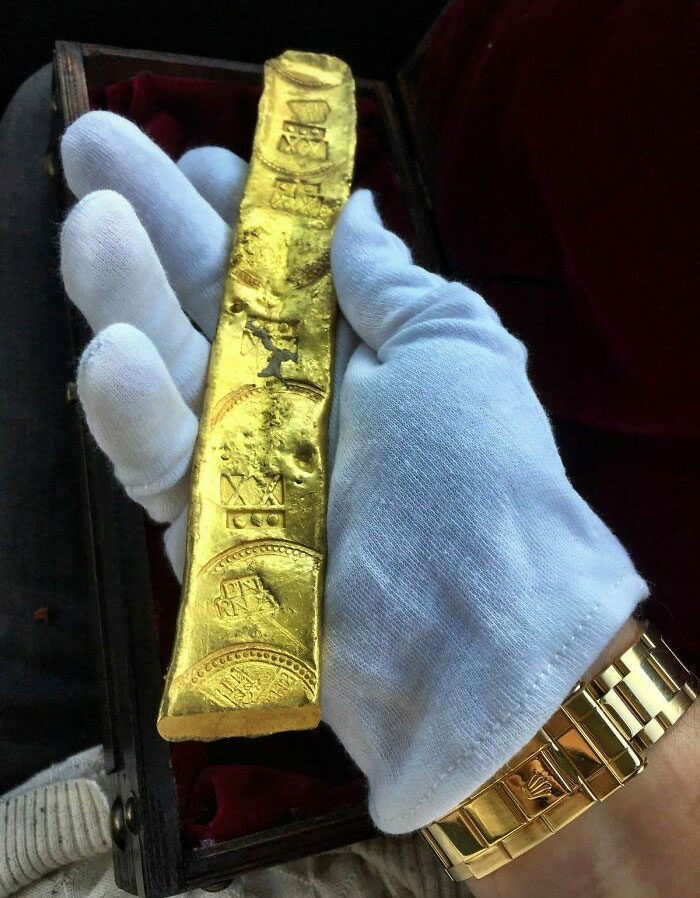 Una barra de oro con marca de ceca, encontrada en el barco de tesoro español “Atocha”, que se hundió en 1622