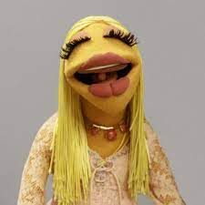 muppet-with-the-eyelashes-61ca076441dfd.jpg