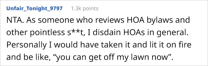 HOA Tries To Impose Christmas Light Rules On This Guy Who Doesn’t Belong To The Association, He Isn’t Putting Up With It HOA Tries To Impose Christmas Light Rules On This Guy Who Doesn’t Belong To The Association, He Isn’t Putting Up With It