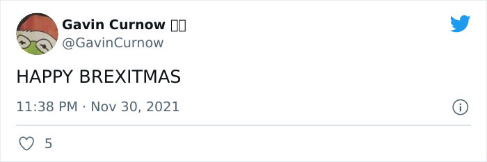 Brits Can’t Contain Their Laughter After Norway Sent Them Their Special Christmas Tree (24 Reactions) Brits Can’t Contain Their Laughter After Norway Sent Them Their Special Christmas Tree (24 Reactions)