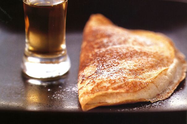 souffled-crepes-with-grand-marnier-12800-1-61ba1e7bc3374.jpg