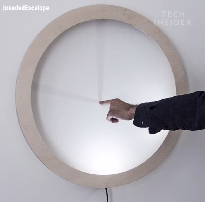 Clock Uses The Shadows Of Your Finger To Tell Time