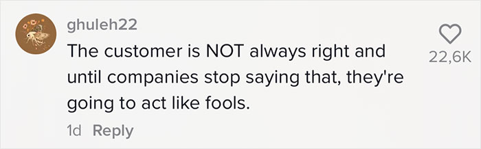 People Applaud This Waitress Who Stood Up For All The Staff And Shut Down Jerk Customer People Applaud This Waitress Who Stood Up For All The Staff And Shut Down Jerk Customer