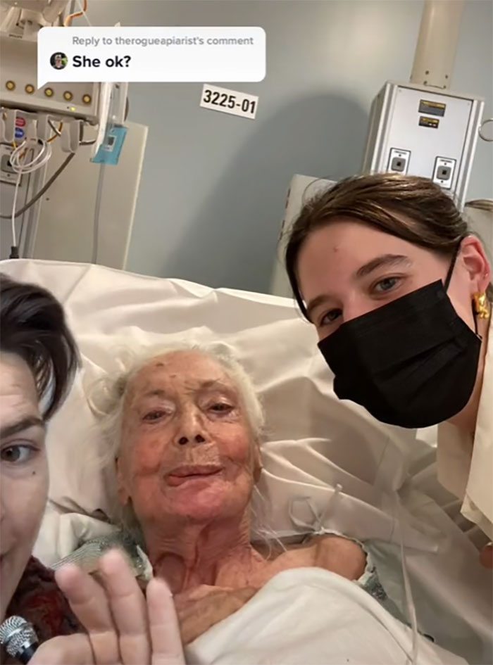 Woman Revives Girlfriend's Homophobic Grandma After She Choked During Dinner