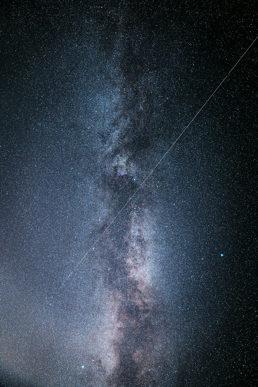 June 2022 – Milky Way Seen From A Garden In Xanten. Shot With Sony A7 III + 24-70mm + Omegon Minitrack Lx3