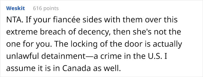 "They Were Giving Me Huge Red Flags": In-Laws Lock Their Son-In-Law In A Room With Them When He Doesn’t Reveal His Salary To Them "They Were Giving Me Huge Red Flags": In-Laws Lock Their Son-In-Law In A Room With Them When He Doesn’t Reveal His Salary To Them