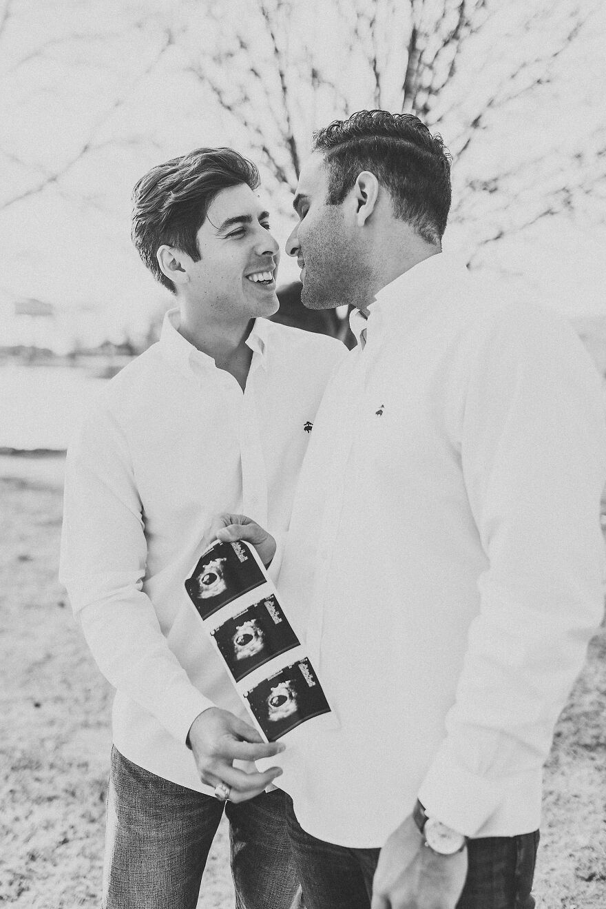 Sister Becomes A Surrogate And Gives Her Brother And His Husband The Best Gift Of All Sister Becomes A Surrogate And Gives Her Brother And His Husband The Best Gift Of All