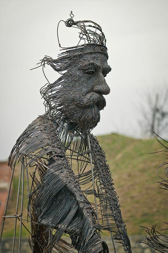 Artist Bends And Welds Wires To Create Sculpture Of Historial Figue, Ferdinand I