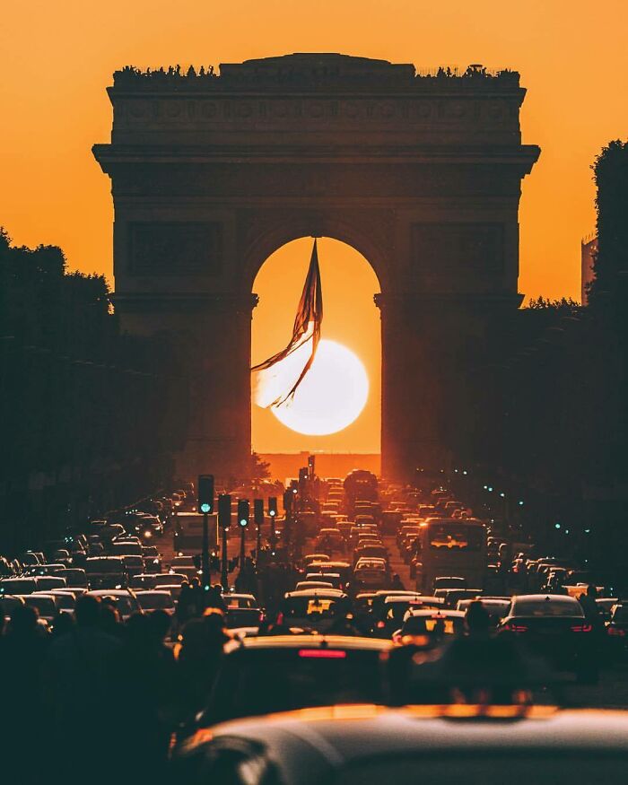 Arc De Triomphe, Paris At Sunset