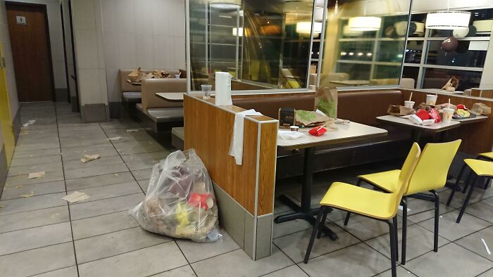 Bunch Of Teens Trashed And Left A Mess At McDonald's At 1:30am