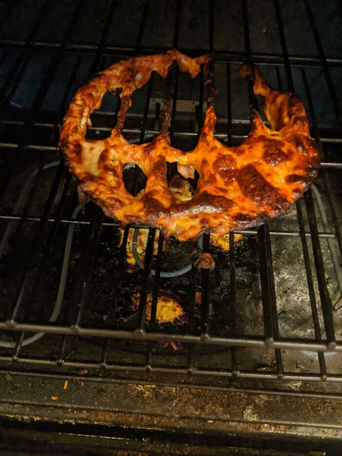 Cauliflower Pizza Cook It Directly On The Rack, They Said