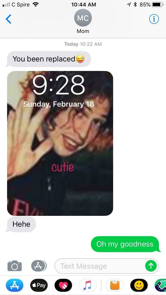 Oh You Think Your Mom Is Cool? My Mom Just Took The Picture Of Me Off Of Her Phone And Now Ray Is Her Wallpaper. I Wanted Her To Like Mcr. Not Become Obsessed