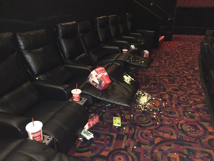 So I Work In A Movie Theater. Family Of The Year Award Goes To These Guys