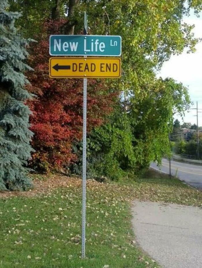(Dead End)