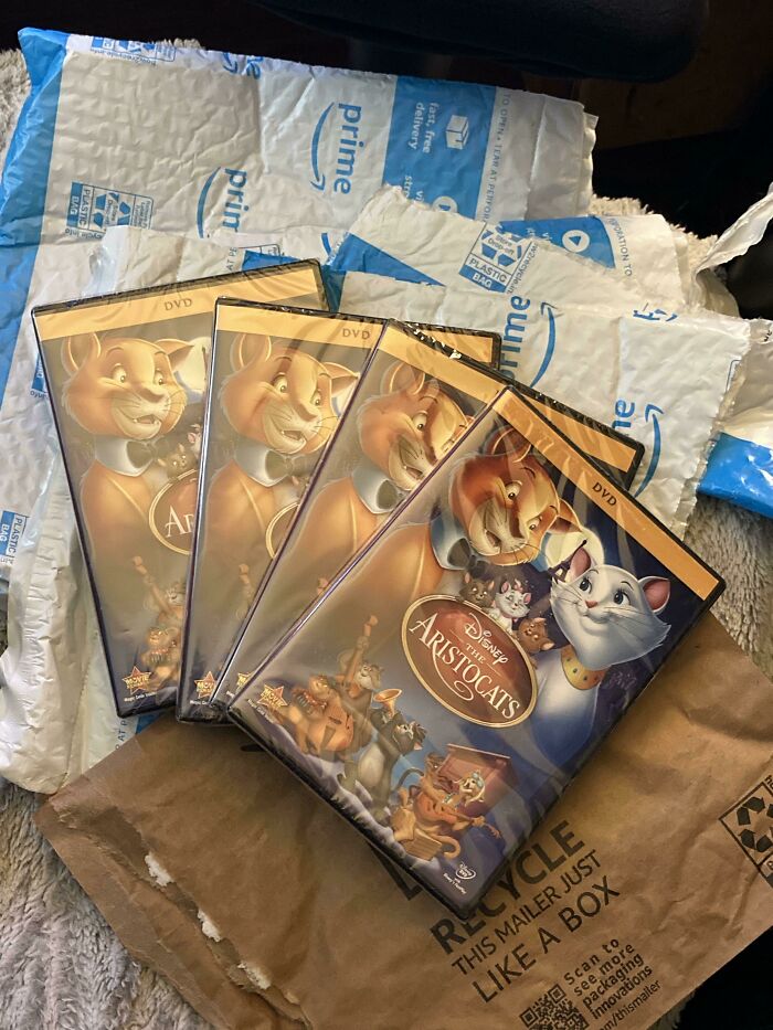 Amazon Sent Me 4 Copies Of The Aristocats. I Ordered 0