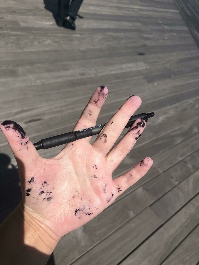 I’m Working As A Cop Over The Summer And I’m Outside All Day. It’s So Hot Outside That As Soon As I Put My Pen In My Pocket It Exploded