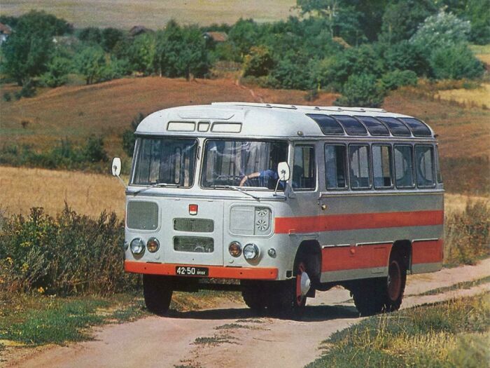 Paz 672 Soviet Minibus, 1967