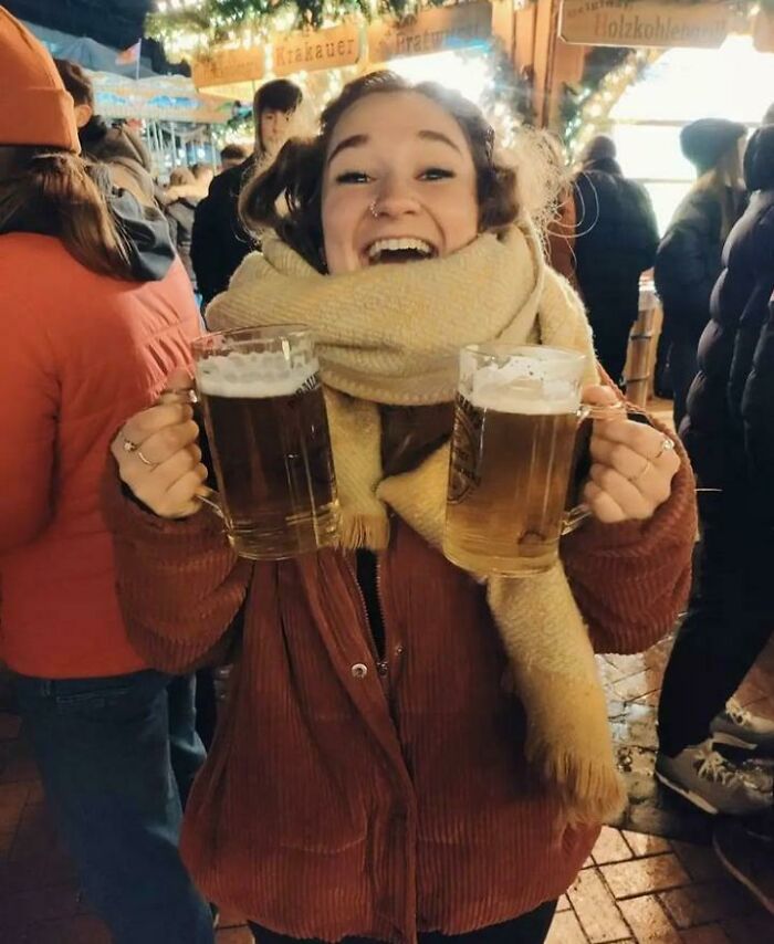 Friend Sent Me This On Her Date. I've Never Seen Someone As Happy