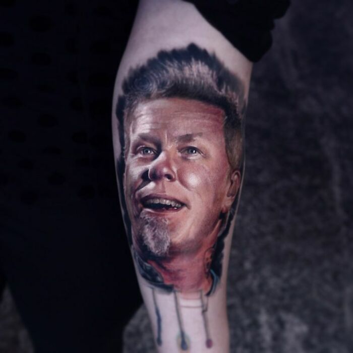 Artist Gets Tattoos That Look Like They've Been Imprinted On The Skin