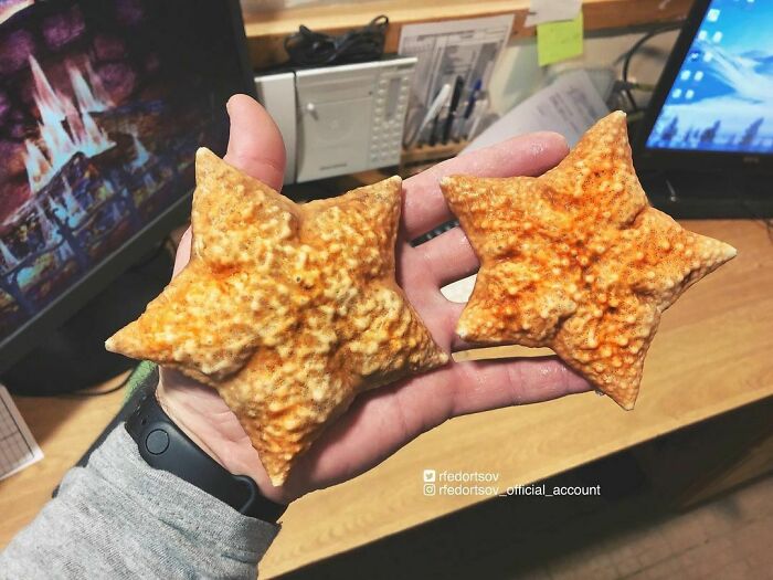 "These Are Real Starfish. But They Look Like Cookies"