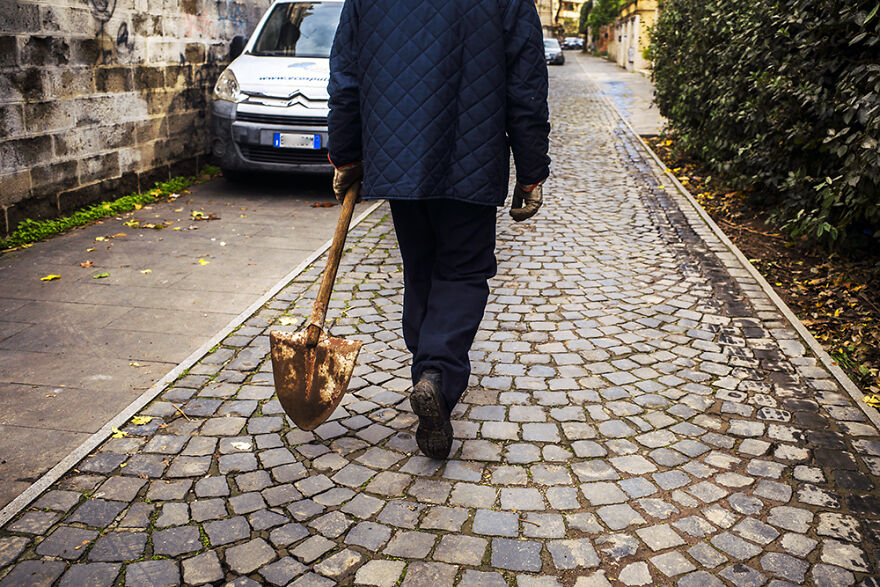 Day 345: You See, In This World There’s Two Kinds Of People, My Friend: Those With “Loaded” Cameras And Those Who Dig. You Dig