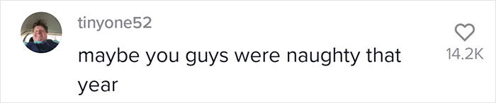 Family Finds A Box Full Of Old, Wrapped Christmas Presents In Late Grandparents’ Attic Family Finds A Box Full Of Old, Wrapped Christmas Presents In Late Grandparents’ Attic