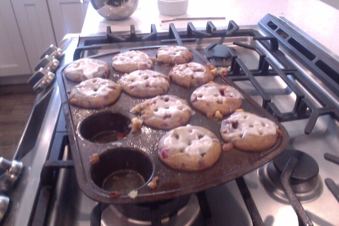 Raspberry White Chocolate Chip Muffins With Lemon Glaze