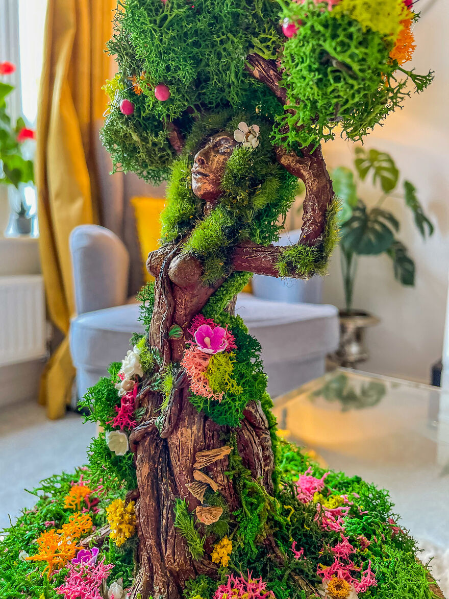 I Made This Mother Earth Terrarium, Inviting Nature Into Our Lives (7 Pics) I Made This Mother Earth Terrarium, Inviting Nature Into Our Lives (7 Pics)