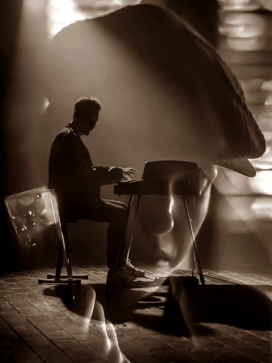 Behind The Scenes, Multi Exposure.