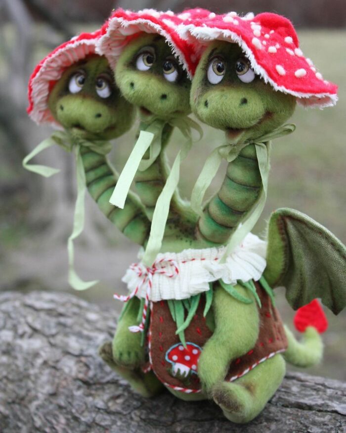 Russian Artist Makes Felt Toys You'd Definitely Want One