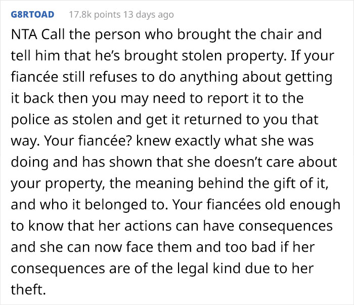 Broke Woman Sells Her Fiancé's Deceased Brother's Gaming Chair So She Could Go To The Gym Broke Woman Sells Her Fiancé's Deceased Brother's Gaming Chair So She Could Go To The Gym