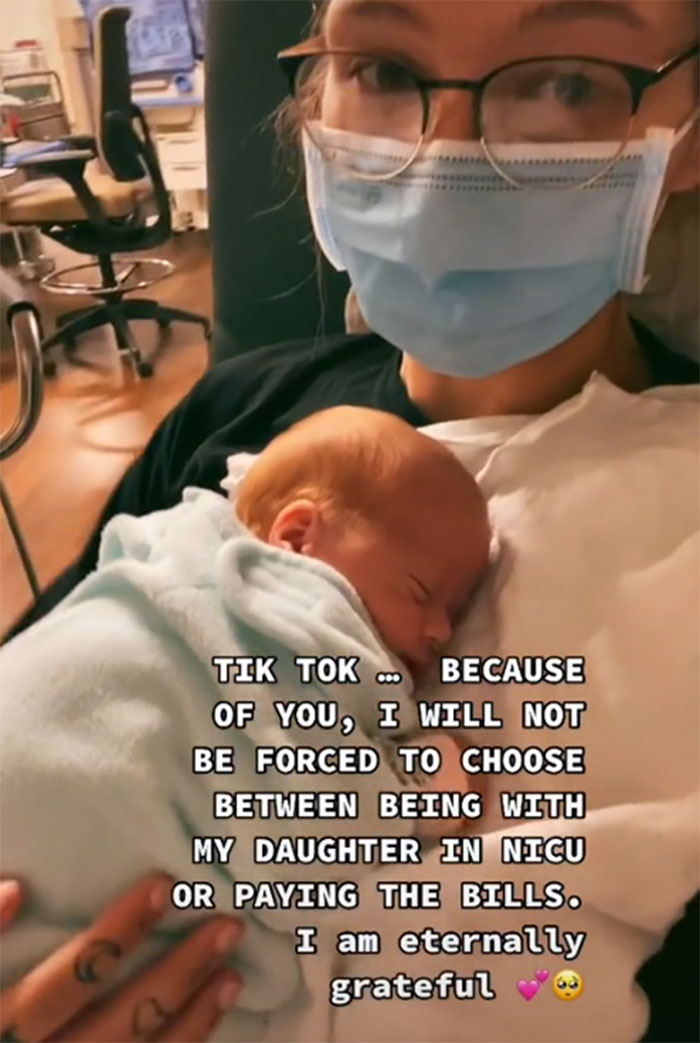 Mom Shares Her Tearful And Painful Experience Returning To Work 12 Days After Giving Birth Mom Shares Her Tearful And Painful Experience Returning To Work 12 Days After Giving Birth
