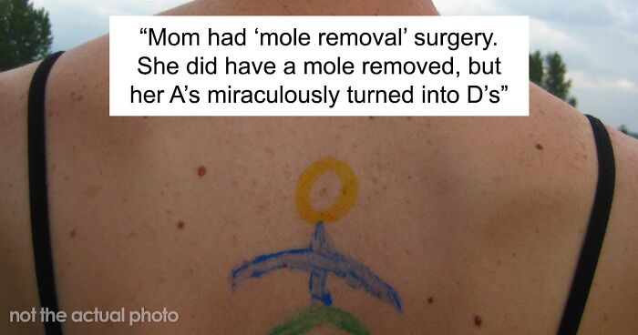 “What Horrid Secrets Do Your Parents Have, And Are Oblivious To You Being Aware Of?” (24 Answers)