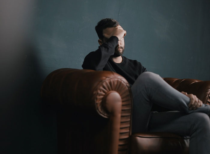 Therapist Explains How Capitalism Affects Your Mental Health Therapist Explains How Capitalism Affects Your Mental Health