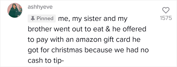 Family Wanted To Tip Their Waiter With A $25 Amazon Gift Card And Started A Massive Debate On If It’s OK Or Not