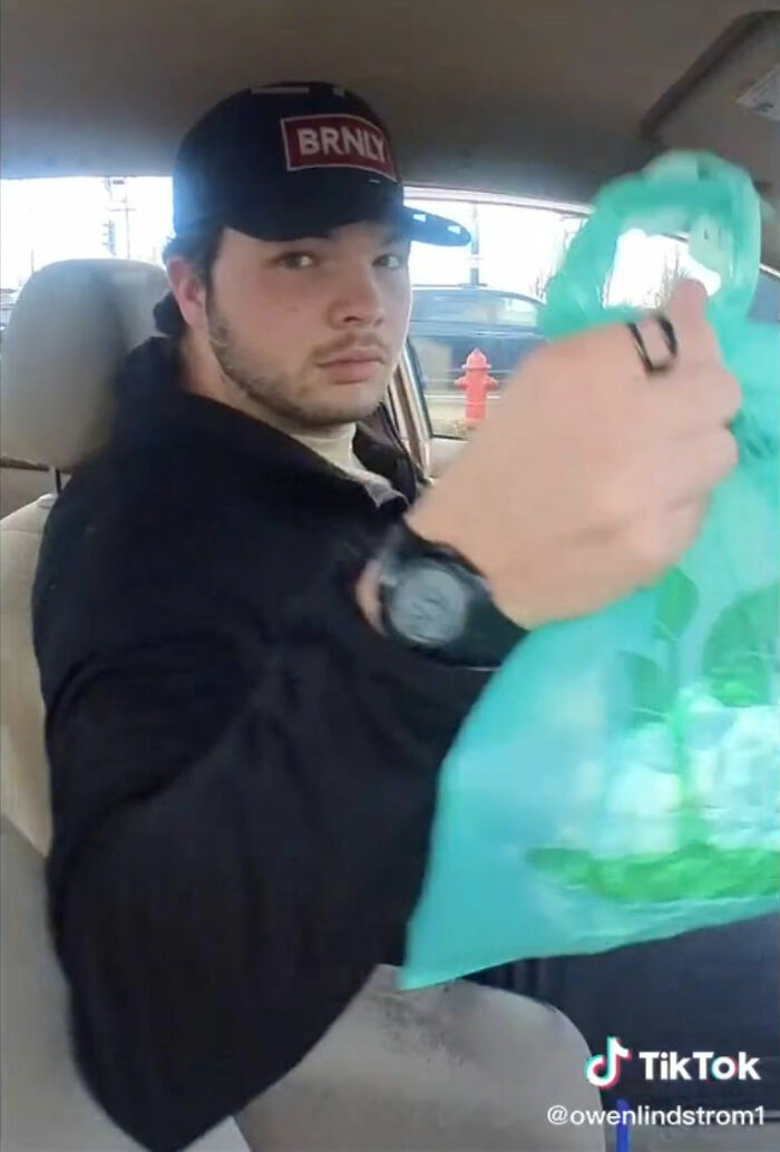 Customers Have Been Using Tips As Bait For Faster Service, And This DoorDash Guy Revealed How Bad It Really Is Customers Have Been Using Tips As Bait For Faster Service, And This DoorDash Guy Revealed How Bad It Really Is