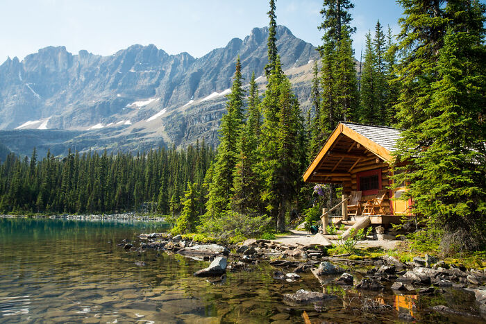 Mountain Cabin By Lake