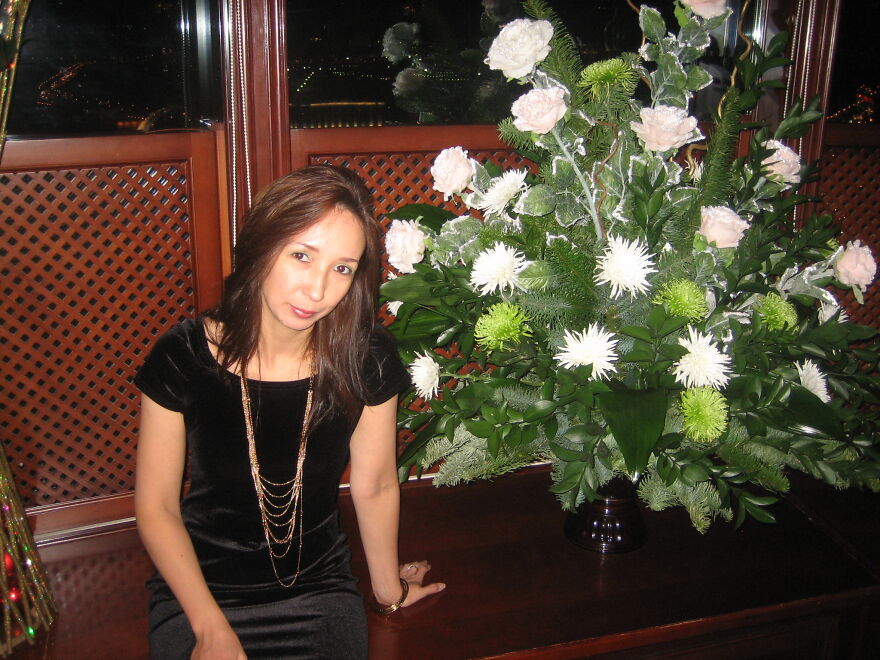 After 50 Years From A Boring Banker To A Happy Artist - 2. Twist Of Fate