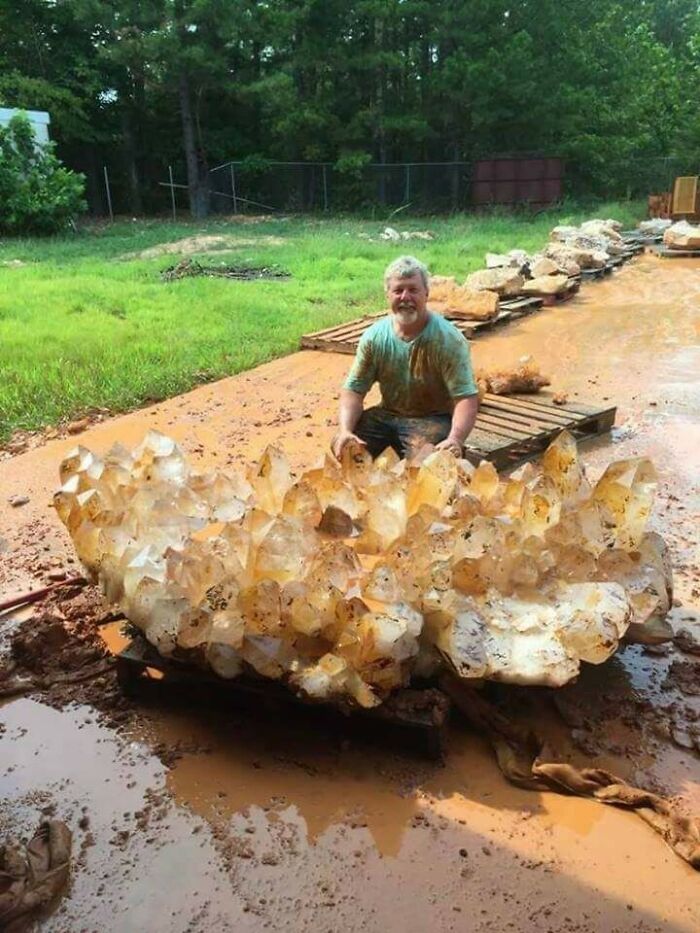 A Chunk Of Quartz Found In Arkansas Worth $4 Million.