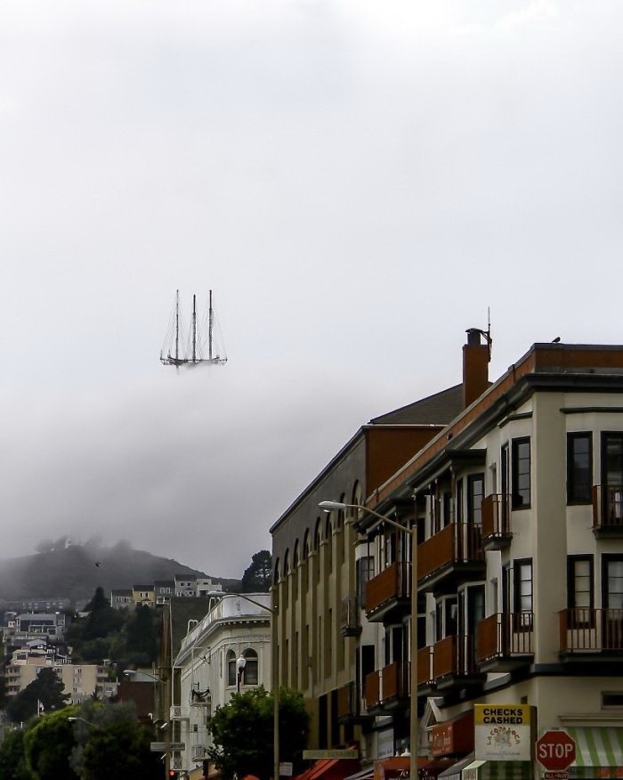 Amazing Shot Taken At The Right Time And In The Right Place. These Antennas On Top Of The San Francisco Sutro Tower Look Like A Ghost Ship.