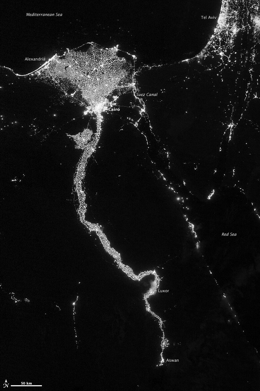 Egypt's Population Concentrated Around The Nile River