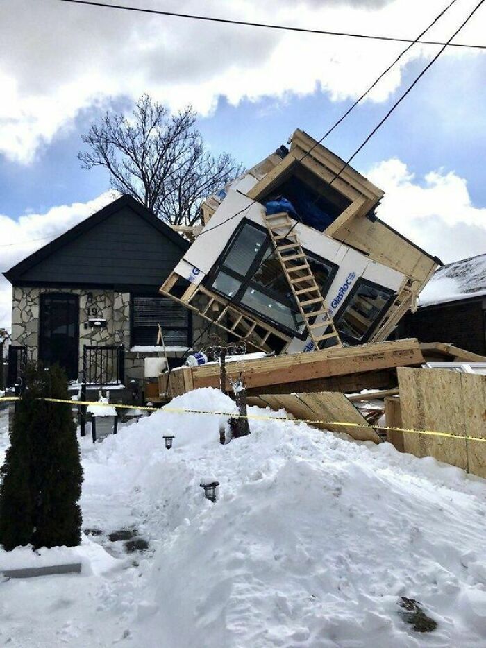 This House Under Renovation Collapsed