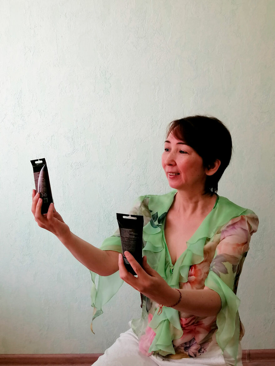 After 50 Years From A Boring Banker To A Happy Artist