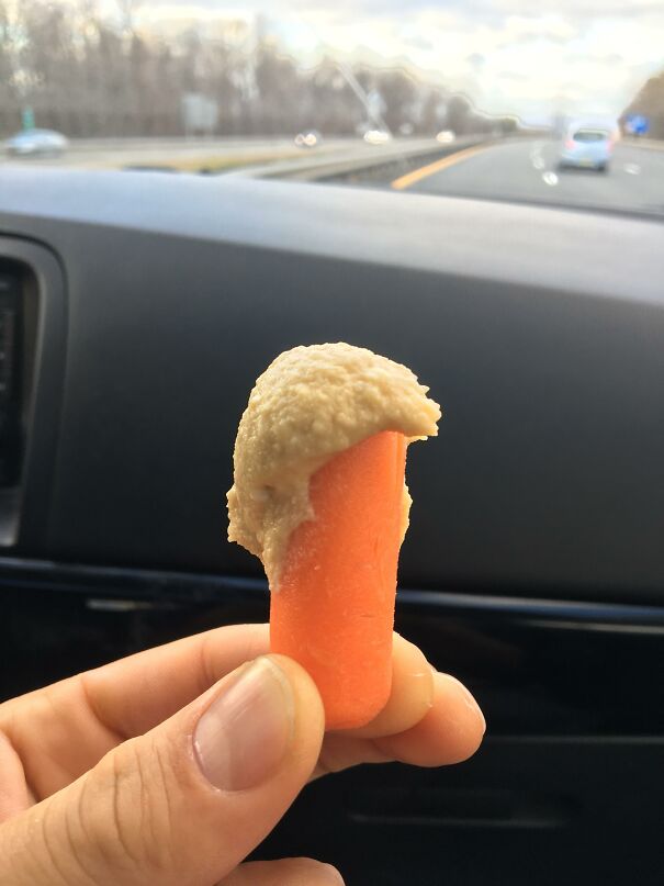Carrot-Trump-62038d3eb6dfc.jpg